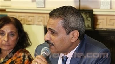 طباعة ونشر كلمة اليوم العربي للمسرح وتوزيعها على «البيت الفني»