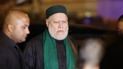 علي جمعة وسمير غانم ونبيل الحلفاوي في عزاء محمود الجندي (صور)