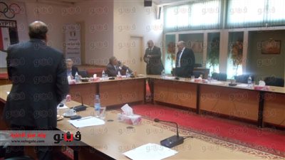 بالصور.. بدء اجتماع 