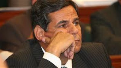 سعد عبود يطالب «محلب» باستبعاد جميع القيادات من قطاع الأعمال العام