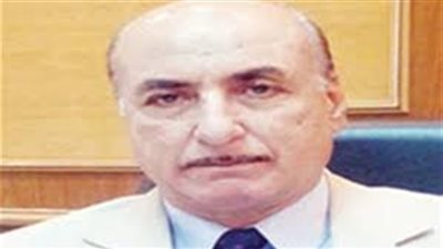 «غنيم»: وضع إستراتيجية لتطوير القطاع العام يخفف الضغط على الحكومة