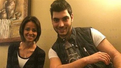 بالصور.. رنا سماحة تلتقي محمود محيي في بيروت