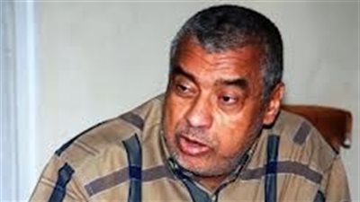 «رضا حجاج» يطالب بتلافي أخطاء وزير الإسكان السابق