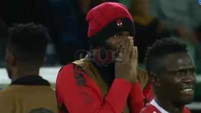 فزع لاعبي حوريا الغيني بعد إصابة حارسهم وغيابه عن الوعى 