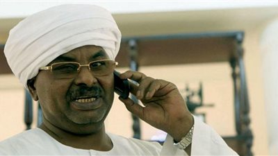 بديل البشير.. تفاصيل «صفقة فبراير» مع مرشح أمريكا لحكم السودان