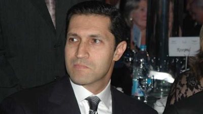 علاء مبارك يوجه رسالة للاعبي الزمالك: «محتاجين نفرح شوية»