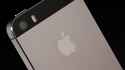 «أبل» تطلق «أي فون 7» ببطارية 3100 أمبير