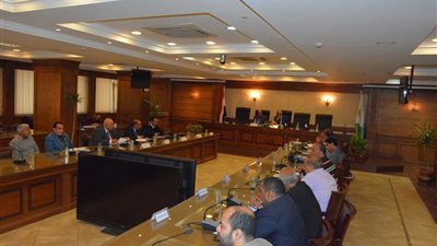 محافظ الجيزة: نستهدف استقبال 133 ألف طن قمح العام الحالي