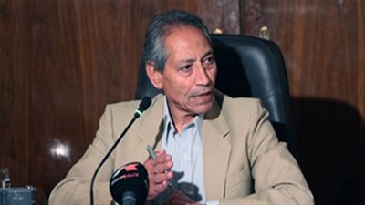 أنباء عن تولي 