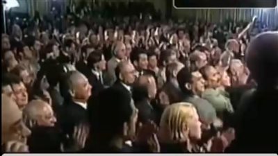 بالفيديو.. الرئيس مرسي سيعود بالحشد كالرئيس الفنزويلى