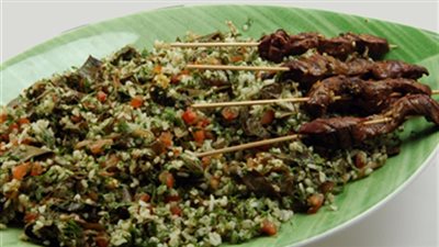 طريقة إعداد «سلطة ورق العنب بالبرغل ودبس الرمان»