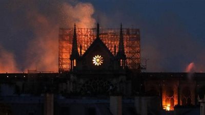 صمتت أجراسها.. مصير كنوز كاتدرائية نوتردام بعد احتراقها (صور)