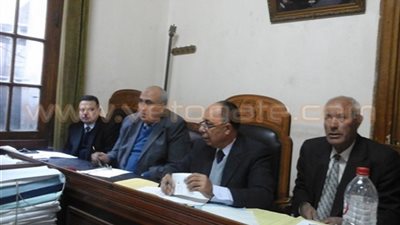 «الاستئناف» تقضي برد ناجي شحاتة في «خلية أوسيم».. الدفاع: حديث القاضي في وسائل الإعام وإبداء آرائه السياسية يؤثر في سير الأحكام.. مصدر قضائي: يحق لـ«شحاتة» الطعن على حكم 