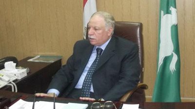 مطالبات لــ 