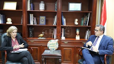 وزير الآثار يبحث سبل التعاون مع سفيرة بلجيكا
