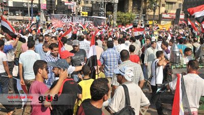 انطلاق مسيرة تضم مئات المتظاهرين من 