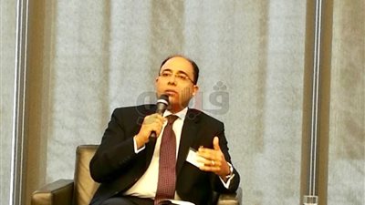 سفير مصر بكندا يروج لفرص الاستثمار في مصر أمام منتدى الأعمال بتورنتو