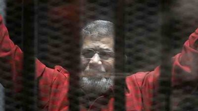 تأجيل محاكمة مرسي في «التخابر مع قطر» للغد