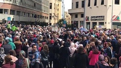 إضراب شامل للقطاع العام في لبنان بسبب خفض الأجور