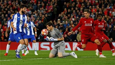 تعادل سلبي بين بورتو وليفربول بعد مرور 15 دقيقة