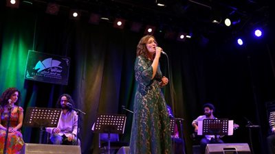 «رترو باند» تستعيد روح مكاوي وجاهين بساقية الصاوي (صور)