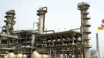 النفط الكويتية تعلن سيطرتها على حريق بإحدى مضخات حقل برقان الكبير