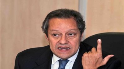 جابر: التعاون مع الجهات البحثية لحل مشكلات الصناعة