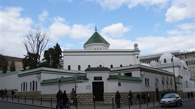 غدا.. غرة رمضان في فرنسا واستعدادات المسلمين لاستقبال الشهر الكريم