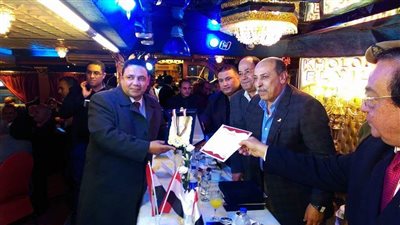 تكريم وكيل «تعليم دمياط» واختياره ضمن شخصيات 2015