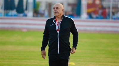 جروس يدرس الدفع بـ