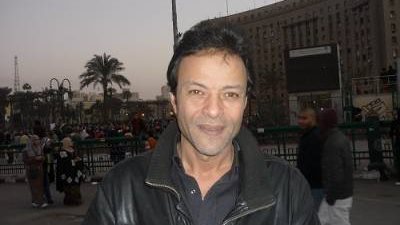 بلاغ للنائب العام ضد الفنان هشام عبدالله لانضمامه لقناة إخوانية