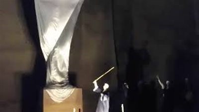 بالطبل البلدي.. إزاحة الستار عن تمثال رمسيس الثاني بمعبد الأقصر (فيديو)