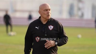 جروس يمنح لاعبي الزمالك راحة بعد ثنائية الإسماعيلي في الدوري