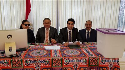 سفارة مصر بأستراليا تفتح باب التصويت على التعديلات الدستورية (صور)