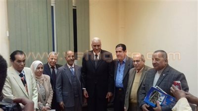 بالصور.. حفل تأبين للشاعر عطية عليان بنادي أدب السويس