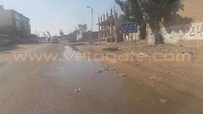 انفجار خط مياه الشرب الرئيسي بقرية العزازي في الشرقية