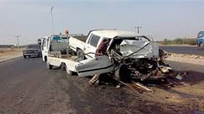 إصابة 10 أشخاص إثر تصادم سيارتى أجرة بمنطقة الإحياء بالغردقة