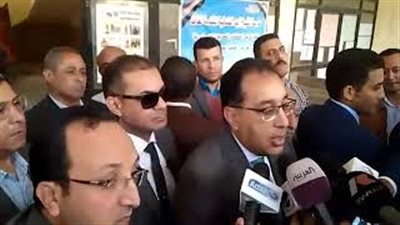 مدبولي: الحكومة توفر الدعم اللوجستي للخروج بالاستفتاء في أحسن صورة