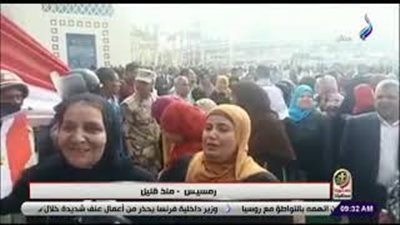 مسيرات احتفالية أمام محطة مصر بأول أيام الاستفتاء على التعديلات الدستورية (فيديو)