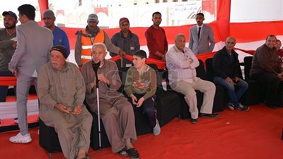 وزير الرياضة يدعو الشباب للمشاركة في التعديلات الدستورية