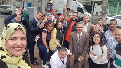 أوائل قادة المستقبل بالمحليات يصوتون بسفارة شنغهاى في الصين