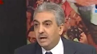 خبير قانوني: لجنة تعديل الدستور تشمل جميع التخصصات لمنع العوار