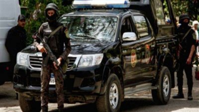 ضبط شبكة لإعادة بث القنوات الفضائية المشفرة بالدقهلية