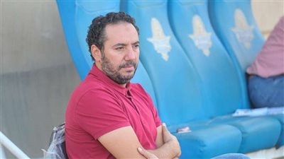 بعد الفوز على بيراميدز.. مدرب سيراميكا يكشف حقيقة رحيله عن الفريق