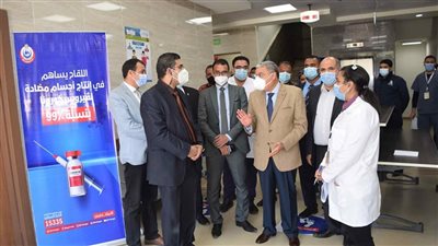 استئناف العمل بـ 16 مركزا ثابتا للقاح كورونا و40 فريقا متحركا بالمنيا