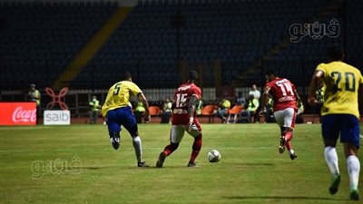 أخبار الرياضة اليوم: الإسماعيلي يُهدي الزمالك صدارة الدوري.. وعرض سعودي ضخم للشناوي