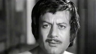 في ذكرى ميلاد إبراهيم خان.. سحل فنانة شهيرة بعد اكتشاف خيانتها وتزوج أخرى