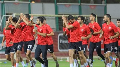أخبار الأهلي | الفريق يواصل تدريباته استعدادًا لمواجهة إنبي.. وفحص طبي لـ محمد شريف 