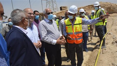 محافظ الجيزة يوجه مسئولي مياه الشرب بسرعة إصلاح أي أعطال |صور