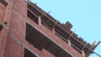 إحباط محاولتى بناء صبة خرسانية بعقار بالإسماعيلية وتحرير محاضر| صور